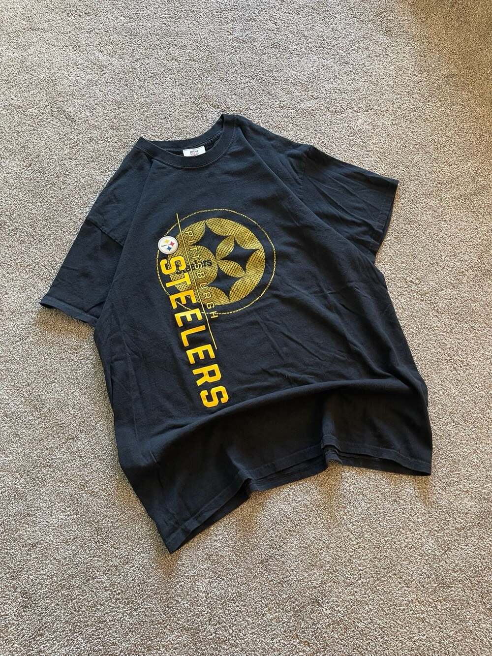 Vintage NFL Team Apparel Pittsburgh Steelers Black Graphic T-Shirt Men's Size L